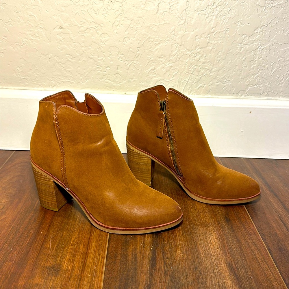 Mia Ankle Booties
